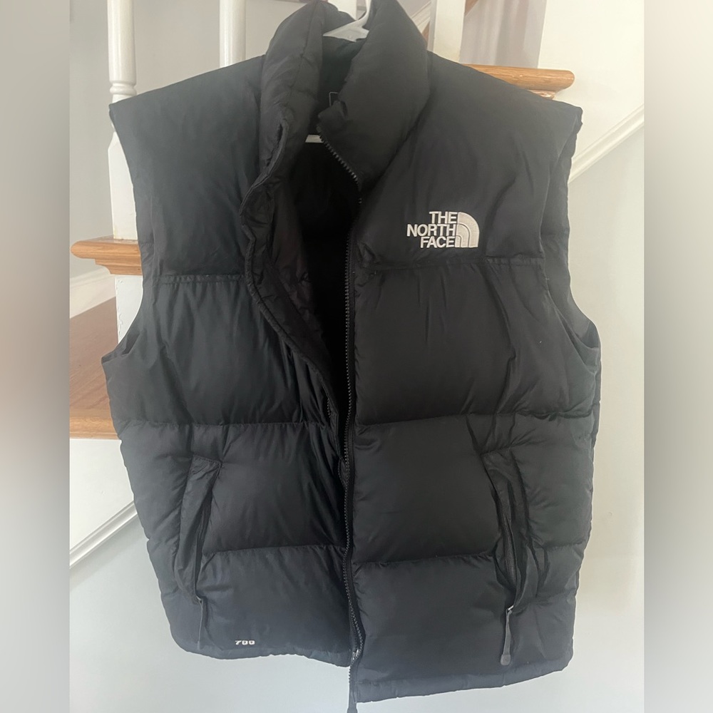 Men’s North Face vest